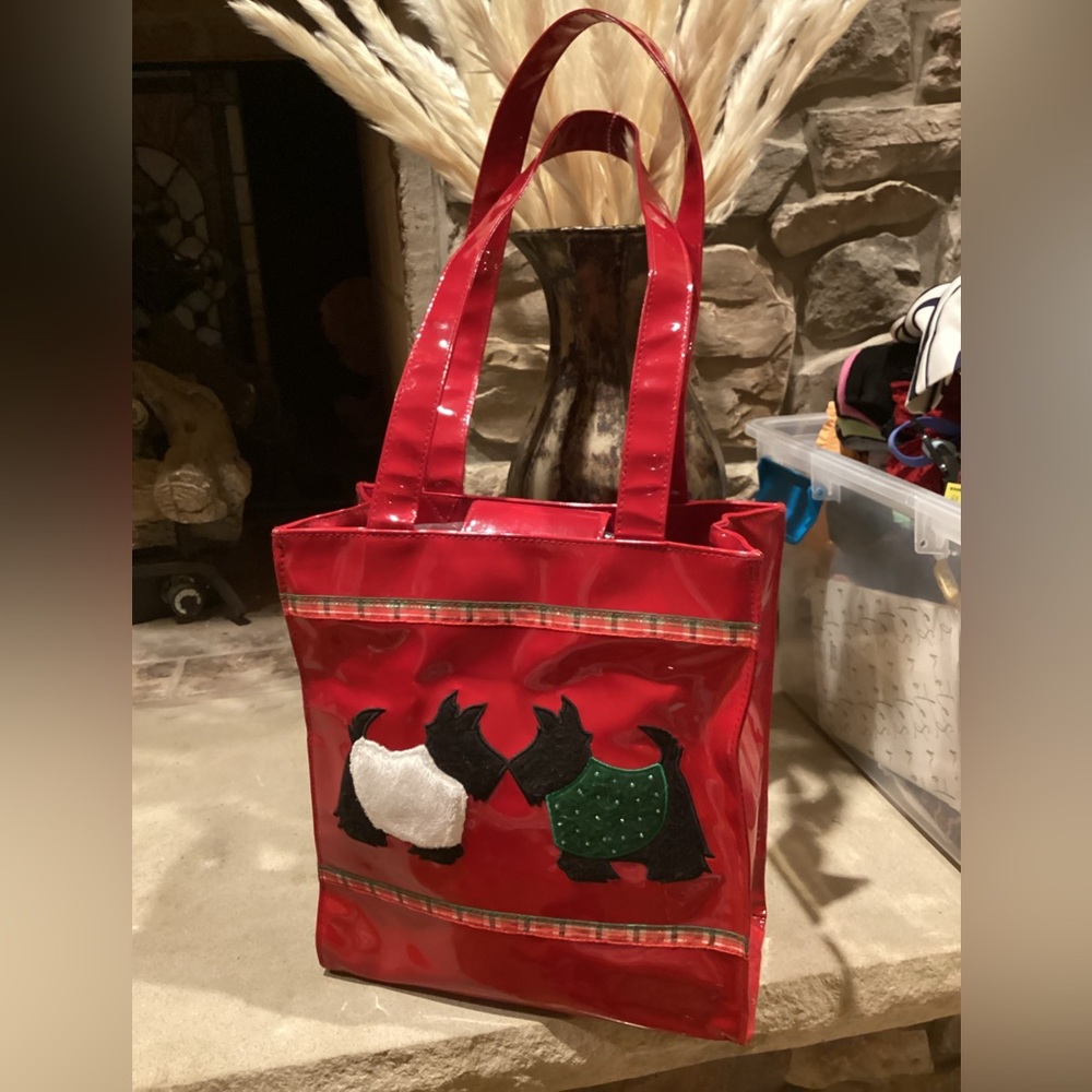 VINTAGE RED PATENT LEATHER SCOTTY DOGS HOLIDAY TOTE BAG
